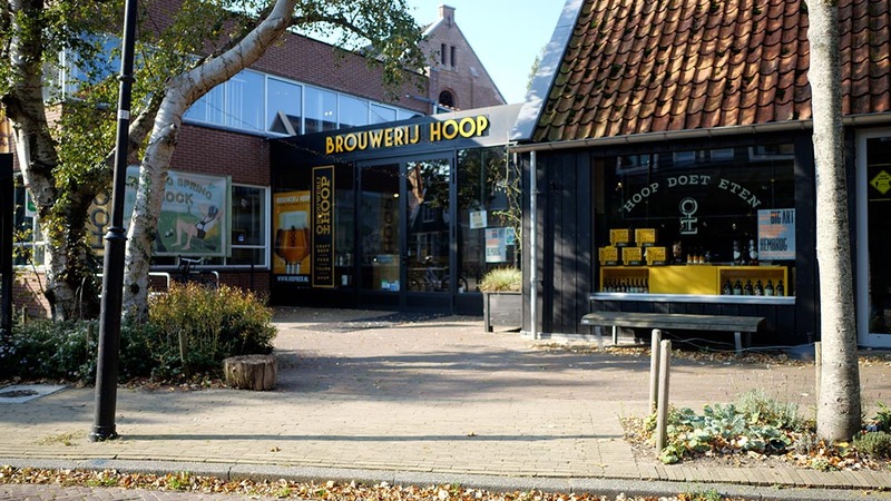 Entdecken Sie die überraschenden Biere der Brouwerij Hoop auf Misterhop.com! Bestellen Sie jetzt und genießen Sie diese Craft-Brauerei aus Noord-Holland.